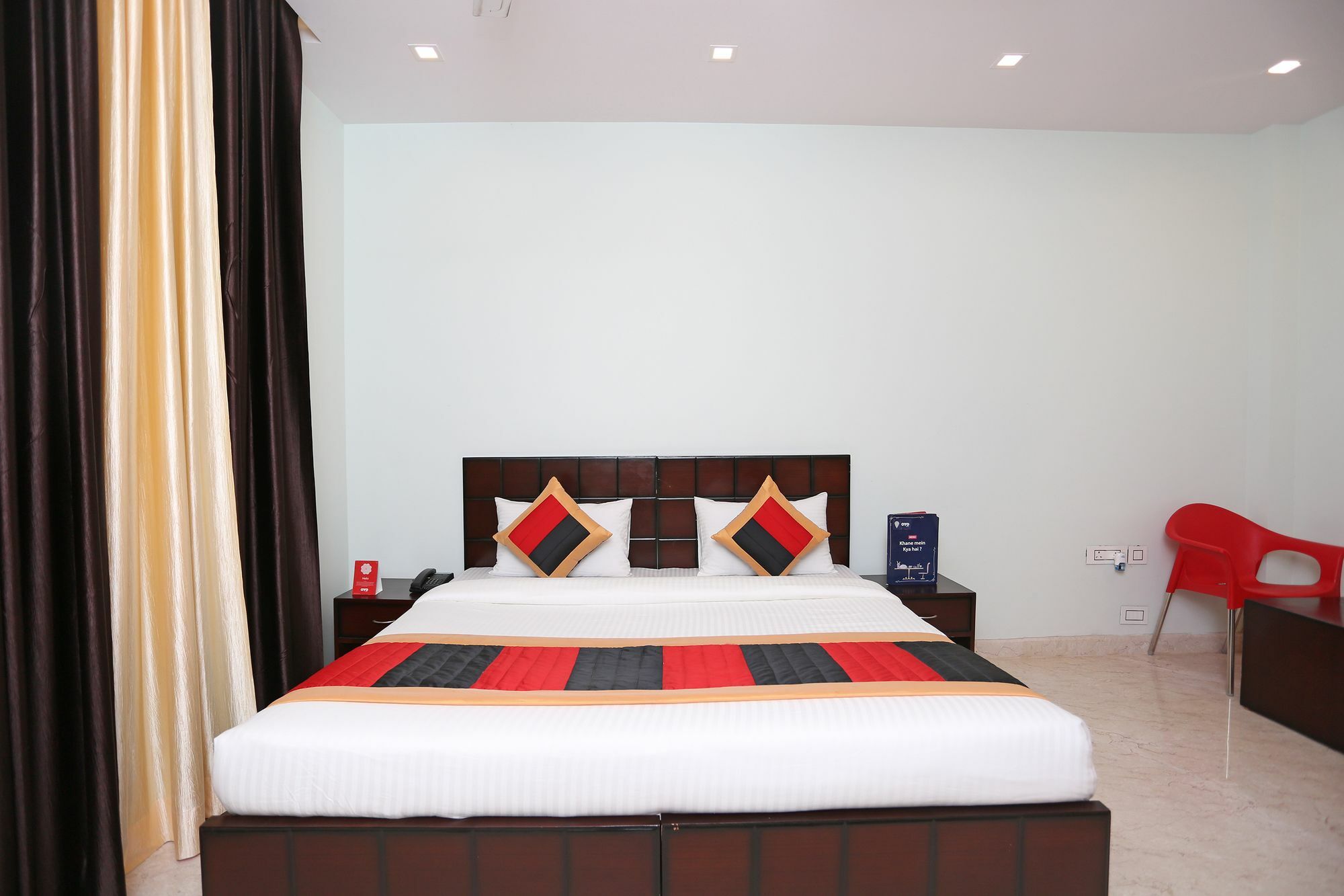 Oyo 9664 Sector 48 Hotel คูร์เคาน์ ภายนอก รูปภาพ